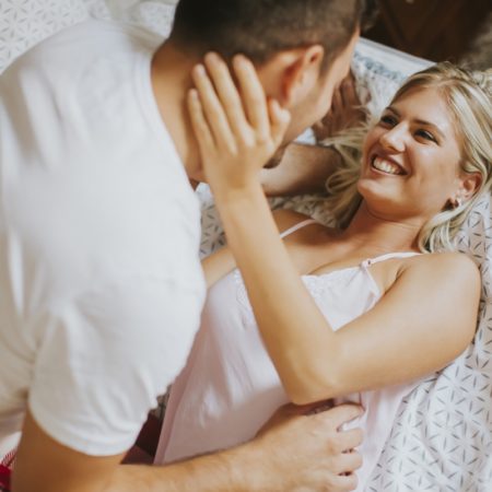 ТОП-10 сайтов знакомств для секса и отношений без обязательств в 2025 году