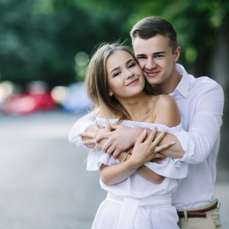 Онлайн-знакомства в Хабаровске 2025: честный топ сайтов, где реально находят пару