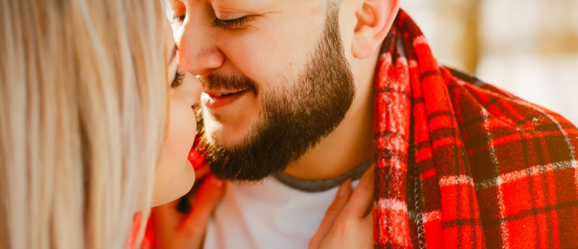 Лучшие сайты знакомств в Иркутске 2025: рейтинг, где знакомятся и с кем реально встретиться