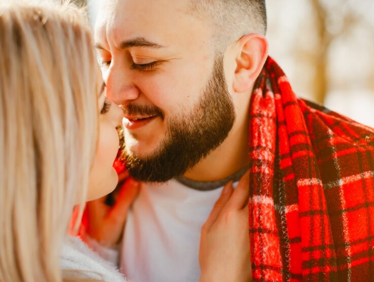 Лучшие сайты знакомств в Иркутске 2025: рейтинг, где знакомятся и с кем реально встретиться